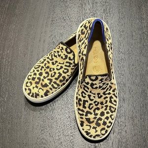 Rothy’s Camo Cat Sneakers size 6.5